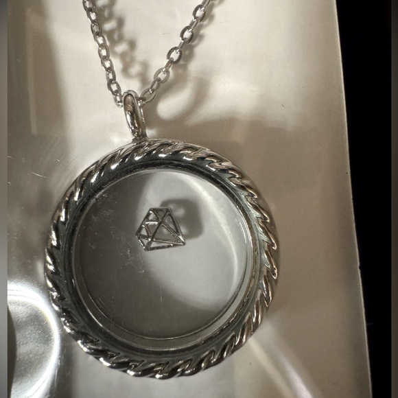 EFFY Silver Locket Pendant Necklace w/Tiny Silver Diamond Charm - Picture 2 of 5